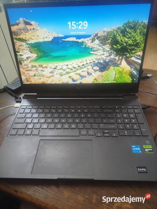 Sprzedam laptopa