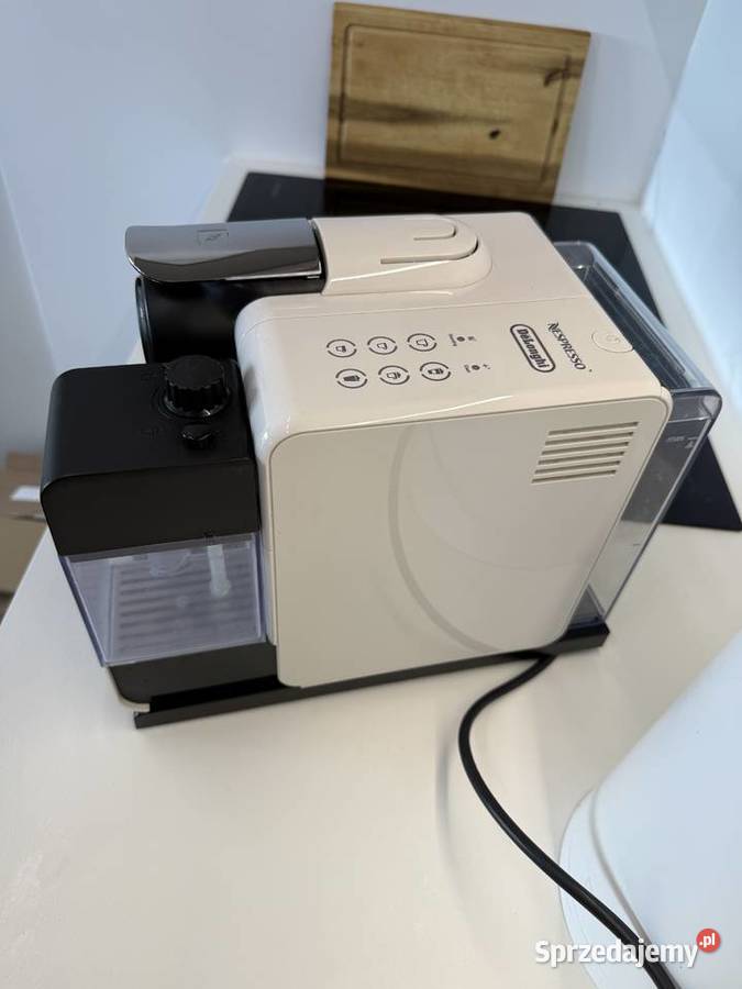 Ekspress do kawy DeLonghi EN550W Nespresso