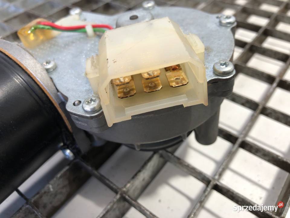 SILNIK WYCIERACZEK PRZÓD DAF XF 1254891 NAPĘD