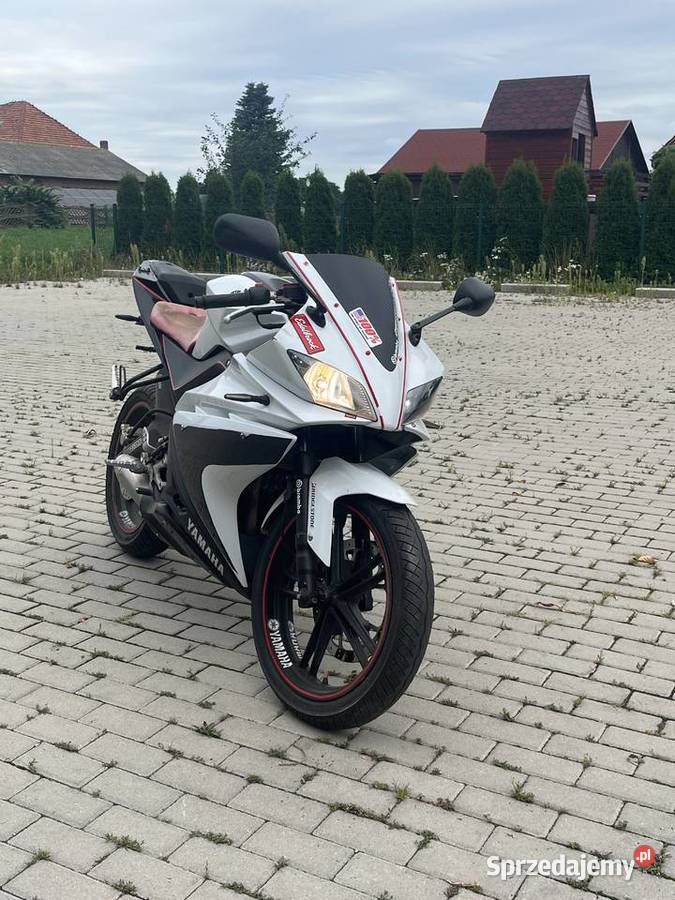 sprzedam Yamaha YZF 125 2013 r kat A1B 1 sportowy Yamaha