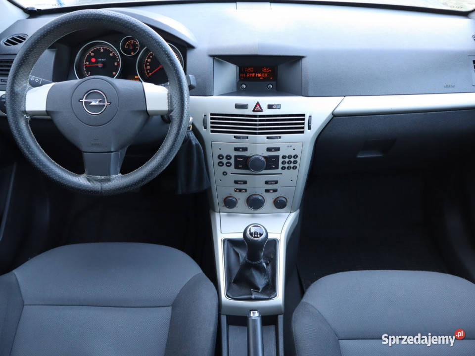 Opel Astra 17 CDTI 1686cm3 Piaseczno