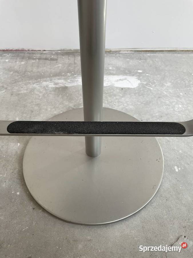 Obrotowe hokery renomowanej włoskiej firmy mazowieckie Warszawa sprzedam