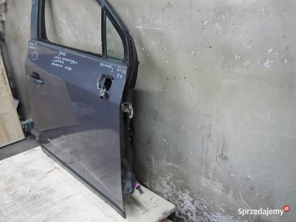 CHEVROLET ORLANDO I 11r drzwi prawe przód osobowe