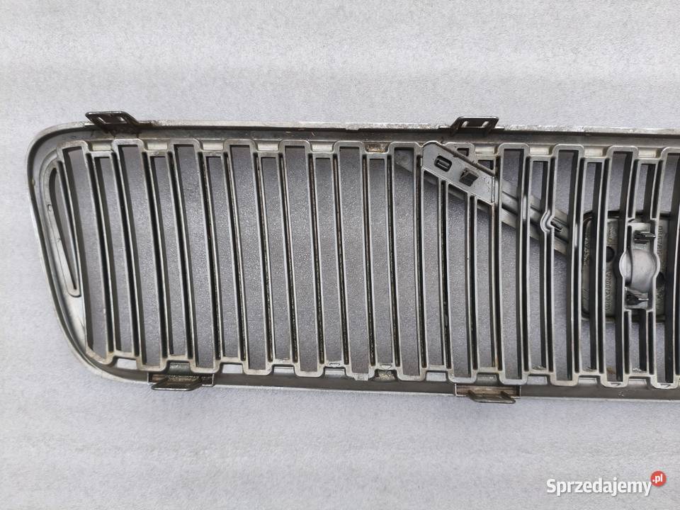 Atrapa Grill Kratka Volvo S40 II V50 I 08678680 Wyszków