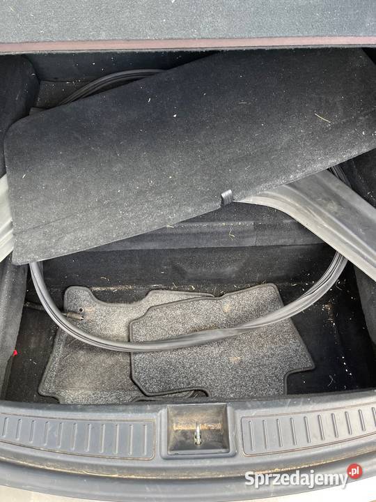 Tesla model S pas tylny dupa zderzak PDC wanna osobowe Poznań sprzedam