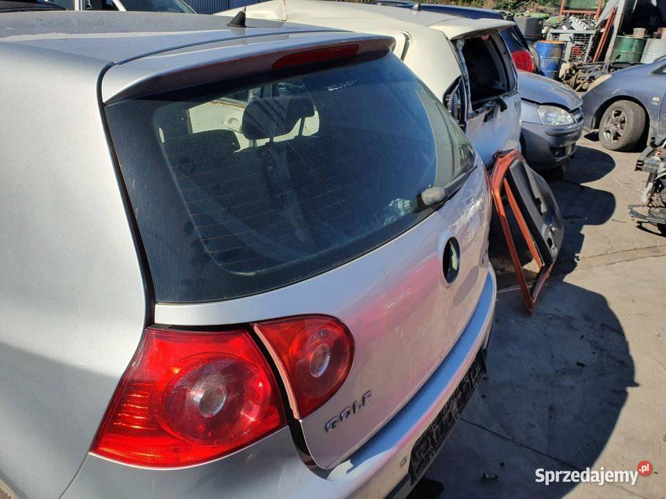 KLAPA VOLKSWAGEN GOLF V LA7W