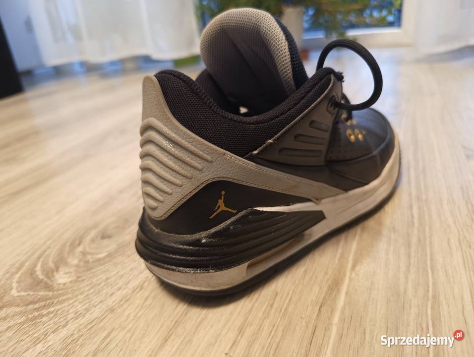 Buty Nike Jordan Aura 5 Plewiska