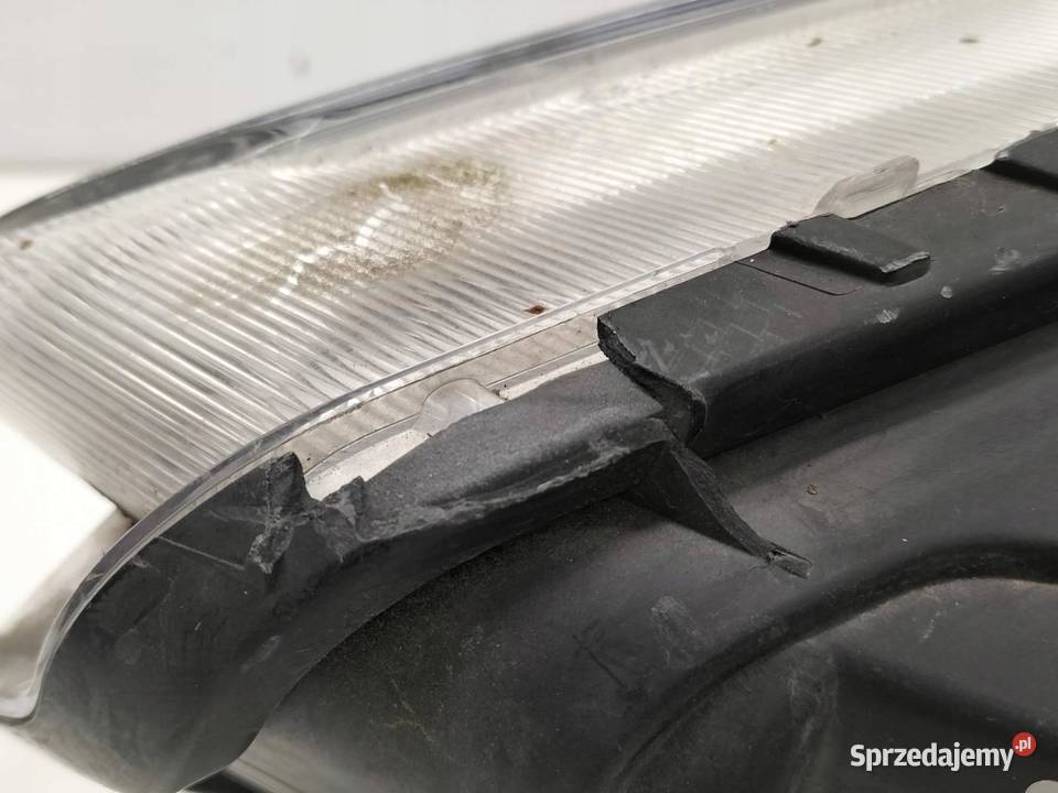 LAMPA PRZÓD PRAWA EUROPA ET7613W029AK Ford