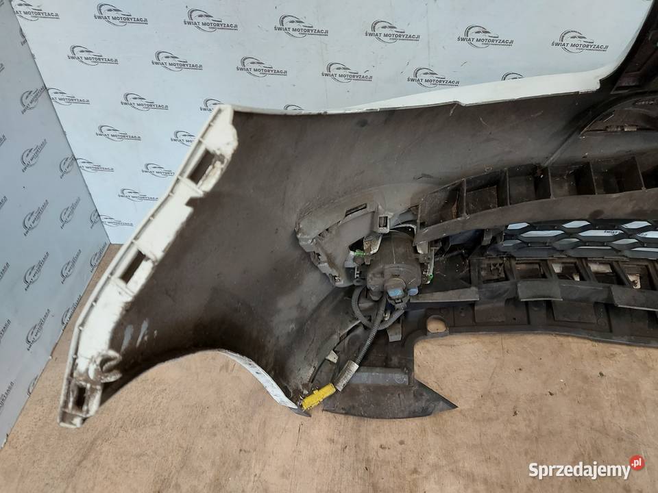 RENAULT TWINGO II 10r zderzak przód osobowe