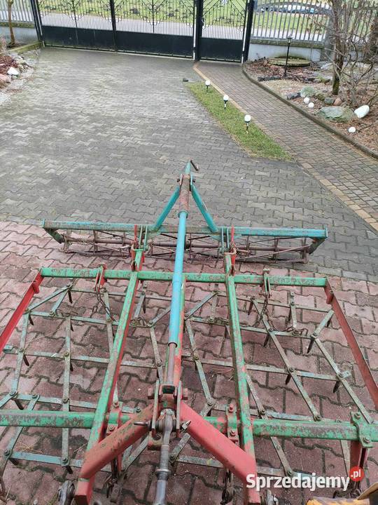 Sprzedam agregat przed siewny bronawałek nieuszkodzony Janowice