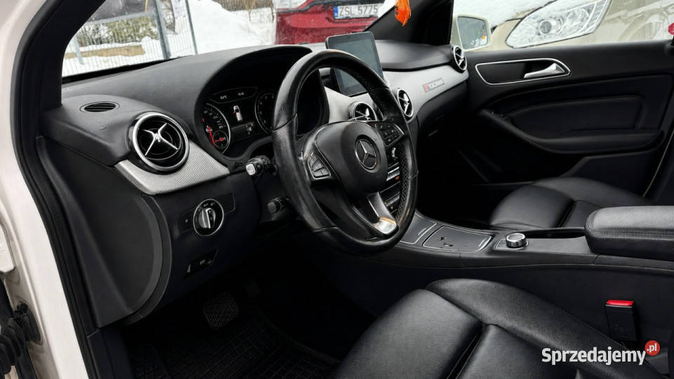 Mercedes B 250 4Matic Aut Skóra Kamera Elfotele światła do jazdy dziennej Gdynia