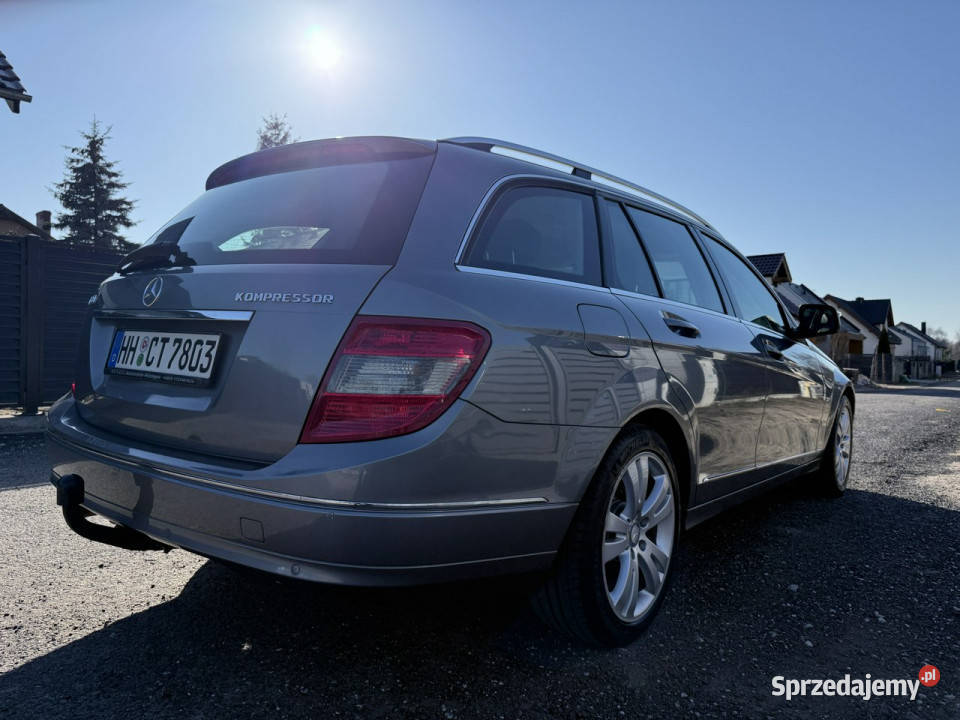 Mercedes C 180 NOWY ROZRZĄD zadbana 100 196000km Poznań