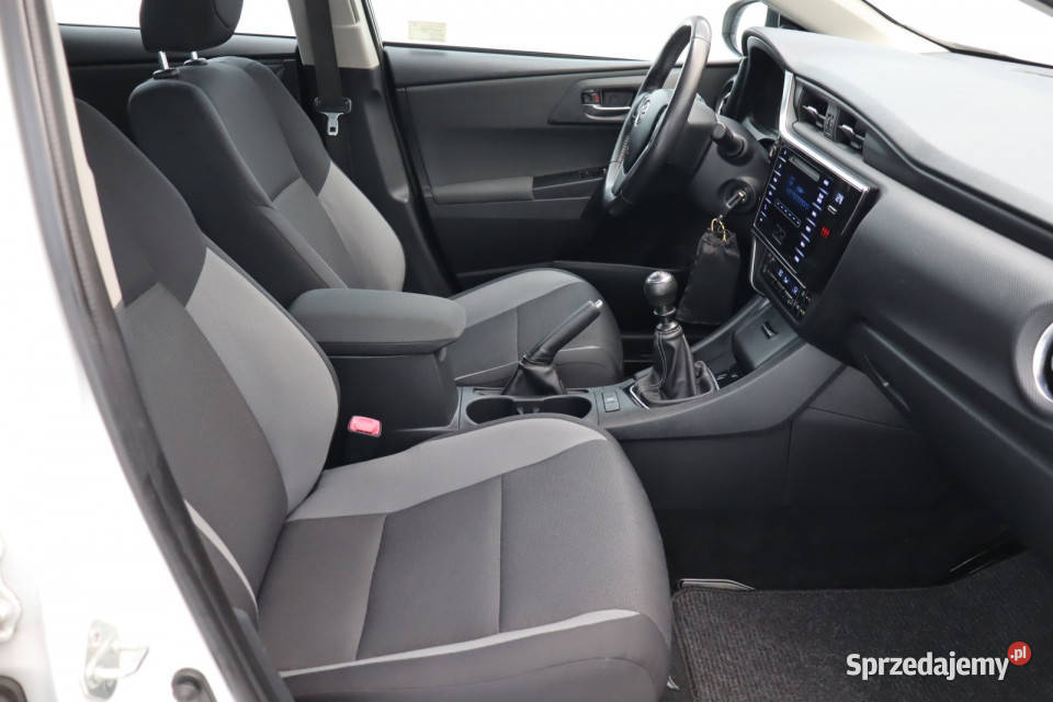 Toyota Auris 13 Dual VVTi bluetooth Auris Zabrze