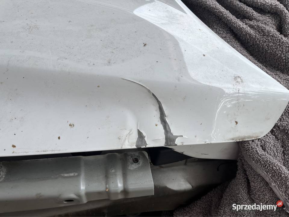 Maska Dacia duster 2 Biała do poprawy dwa punkty osobowe Maski Tomaszów Mazowiecki
