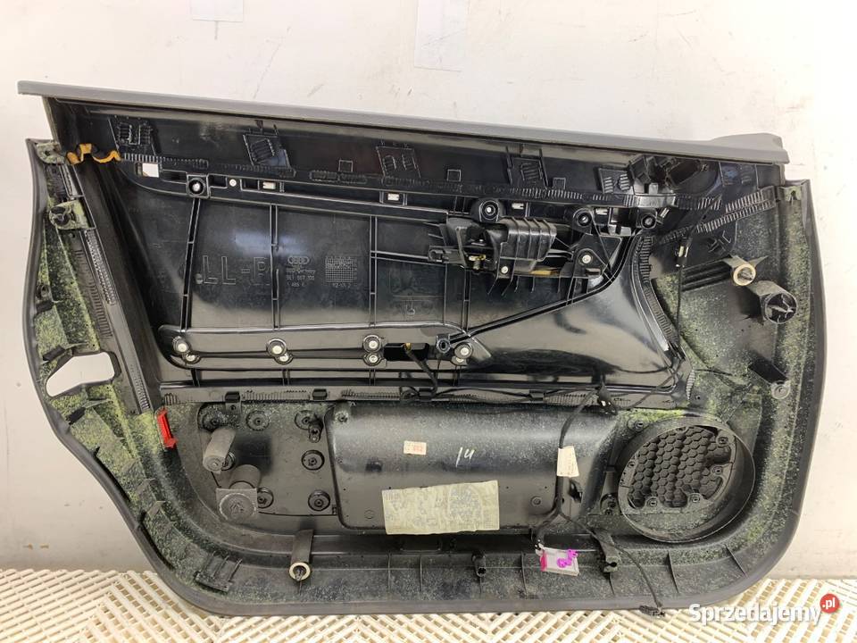 BOCZEK DRZWI PRAWY PRZÓD AUDI A4 B6