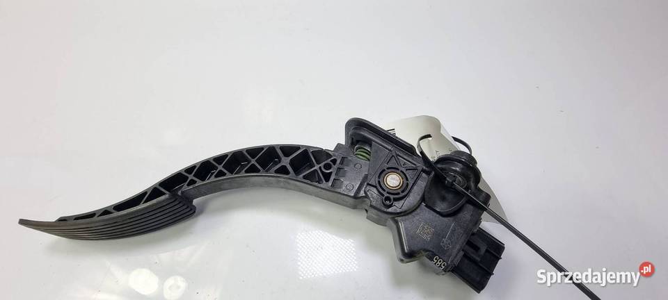 PEDAŁ DODGE JOURNEY 04891585AB Lipno