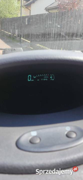 Toyota Yaris Benzyna 2/3 Warszawa sprzedam