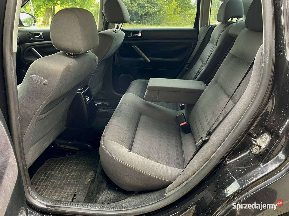 ŚlicznyVolkswagenPassat19TDI130Koni2004rLiftBogWy lakier metallic łódzkie