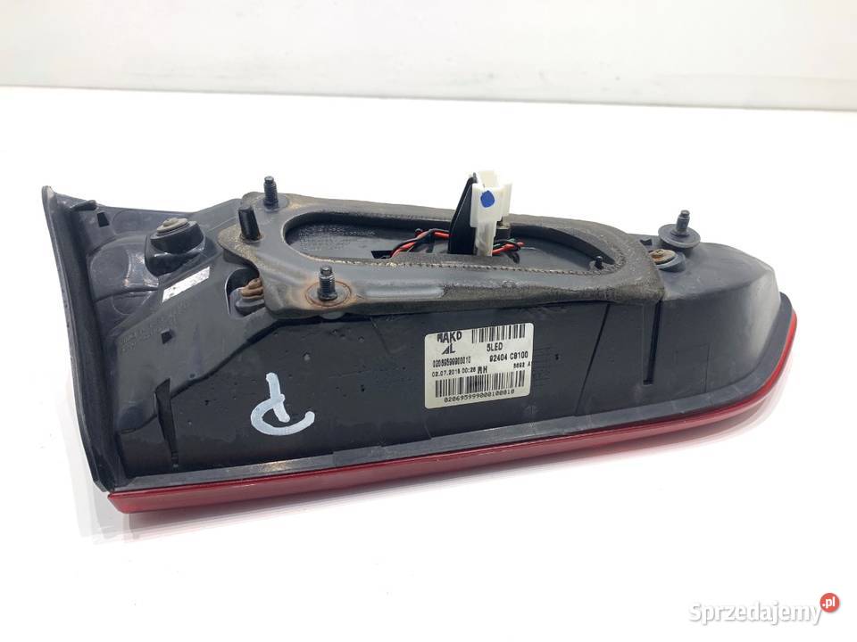 LAMPA TYŁ PRAWA WEWNĘTRZNA HYUNDAI i20 II