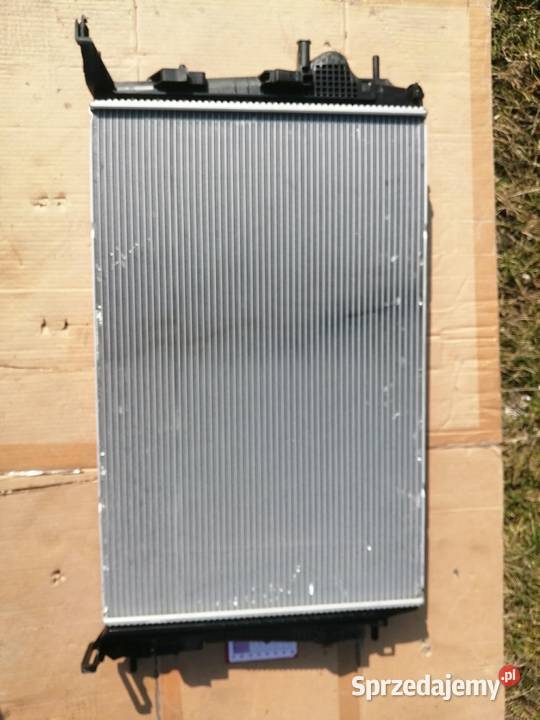 Chłodnica Renault Sędziszów sprzedam