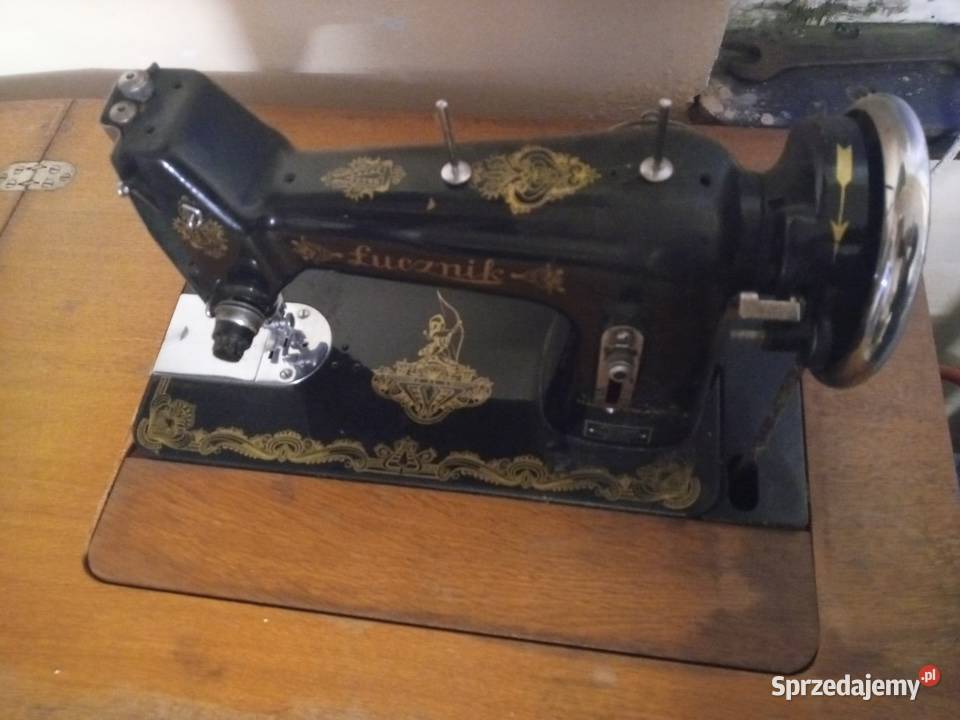 Zabytkowa maszyna do szycia Kórnik