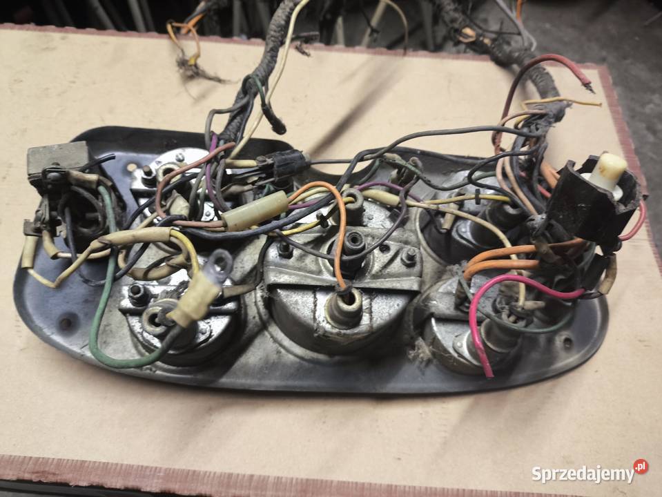 Gaz 53 66 wiązka zegary deska rozdzielcza podkarpackie Lutoryż sprzedam