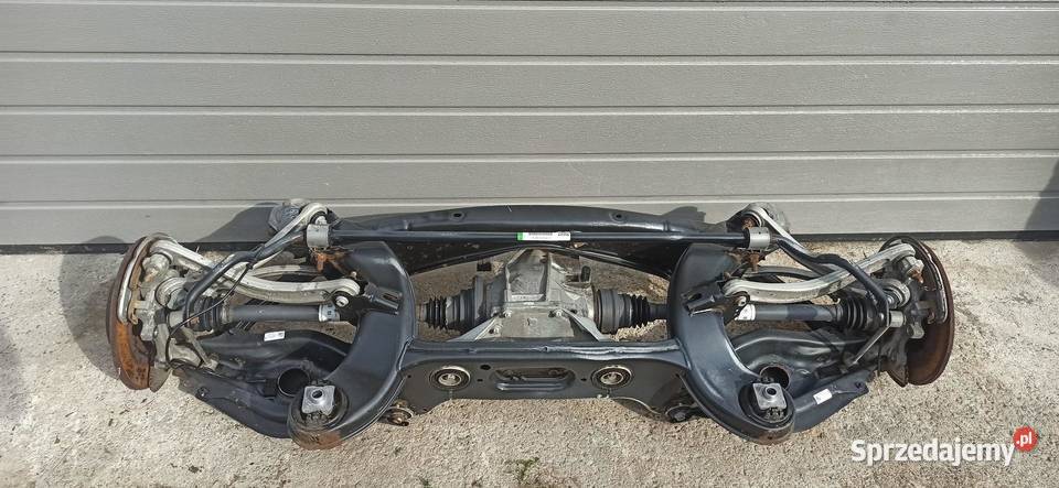 w205 seadan ZAWIESZENIE BELKA TYŁ A2053507207 dolnośląskie