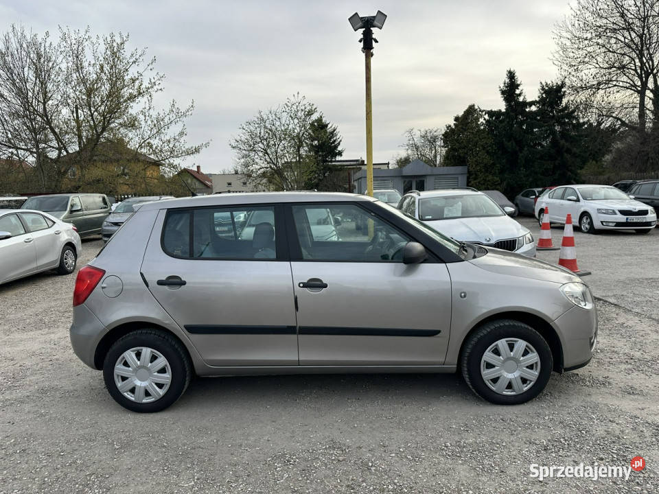 koda Fabia 12 benzynaSalon PolskaII Hatchback Warszawa