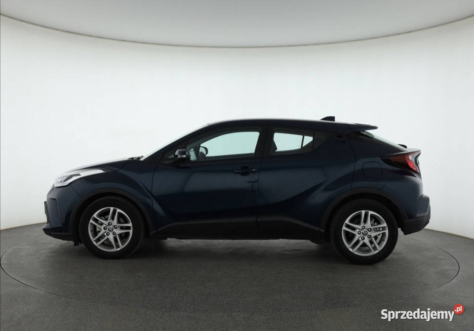 Toyota CHR 18 Hybrid Rok produkcji 2023 mazowieckie Piaseczno
