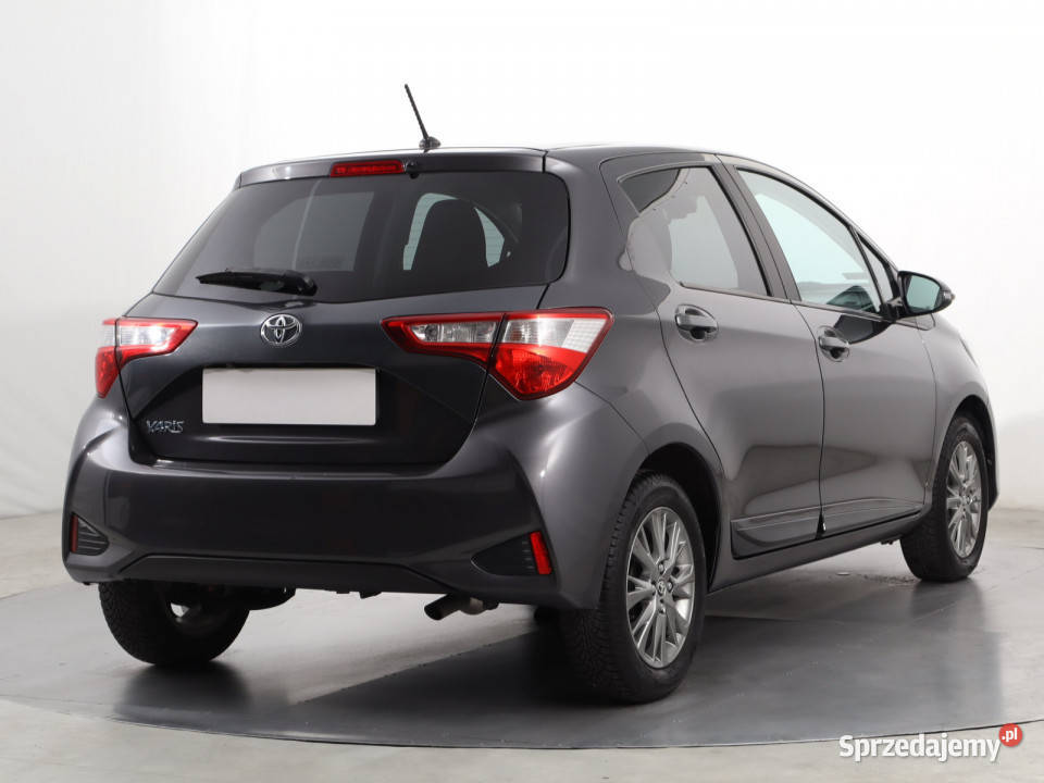 Toyota Yaris 15 Dual VVTi Yaris Katowice