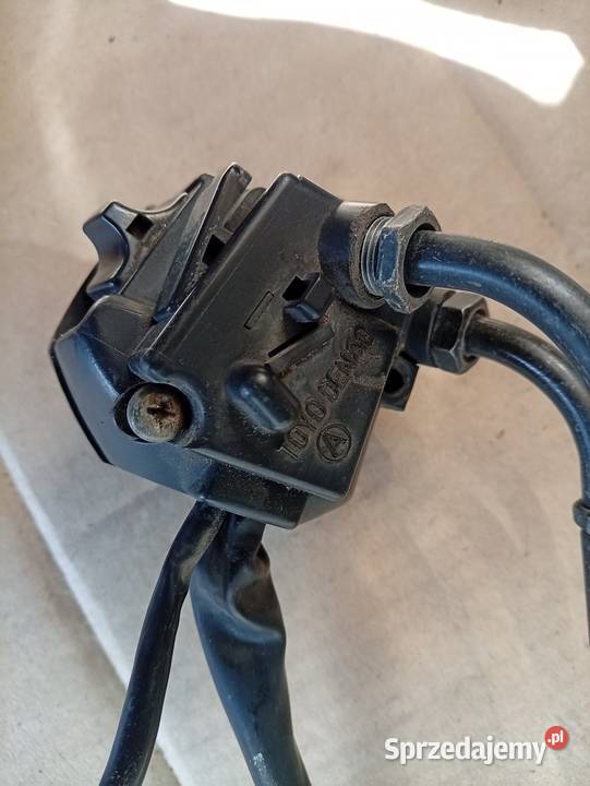 Honda CBR 1000 SC 24 przełącznik prawy