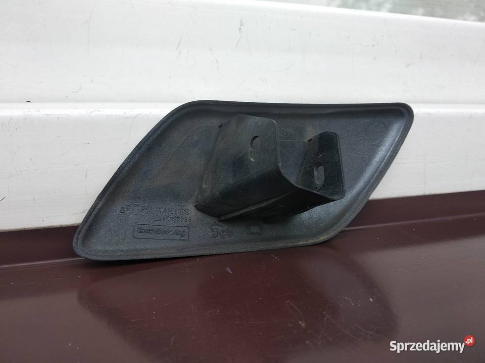 Peugeot 407 zaślepka dyszy spryskiwacza lampy Sieradz