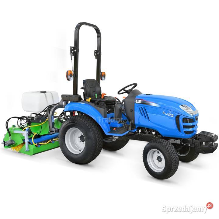 LS Tractor XJ25 MEC 4x4 244 TURF Zamiatarka 120 LS Tractor Tajęcina
