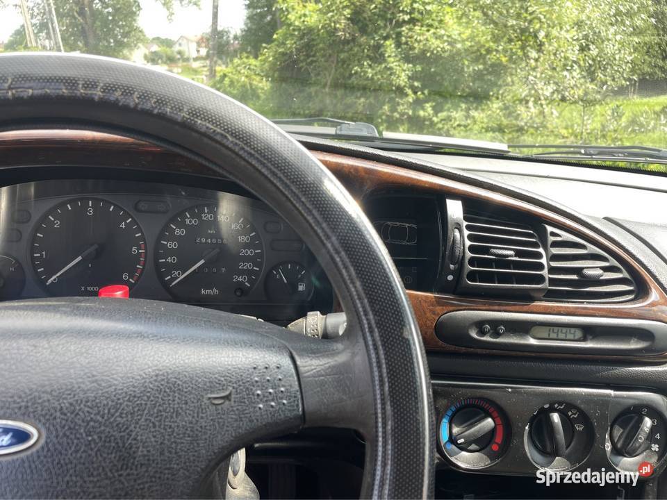Ford Mondeo MK II Element deski rozdzielczej podlaskie Zambrów sprzedam