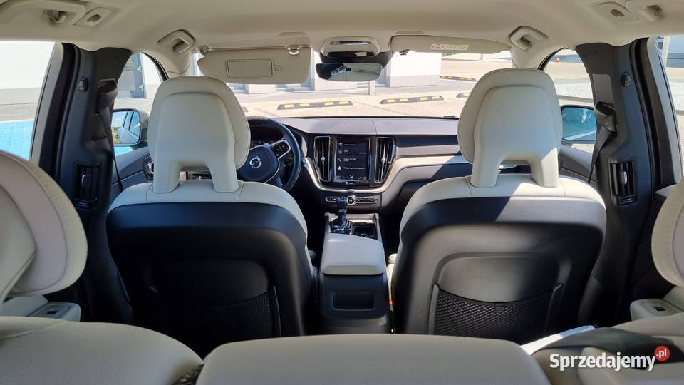 Super stan Volvo XC60 bogata wersja Polska czujnik parkowania wielkopolskie Swarzędz