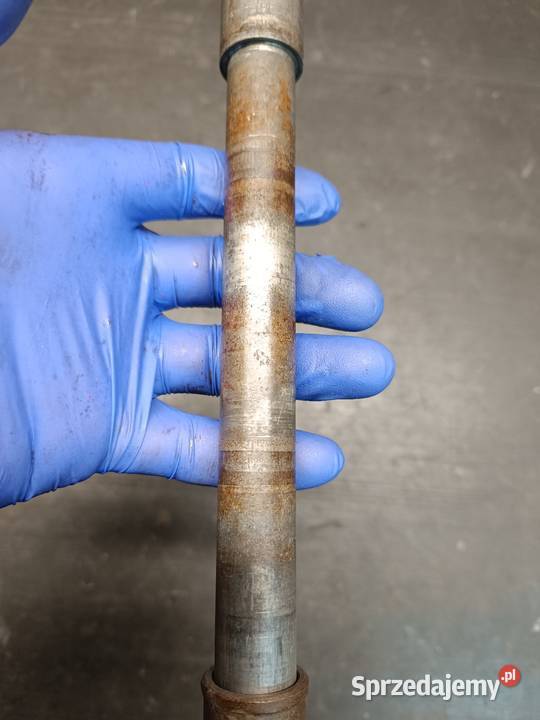 Oś ośka przód szpilka przednia koło części Gołaczewy sprzedam