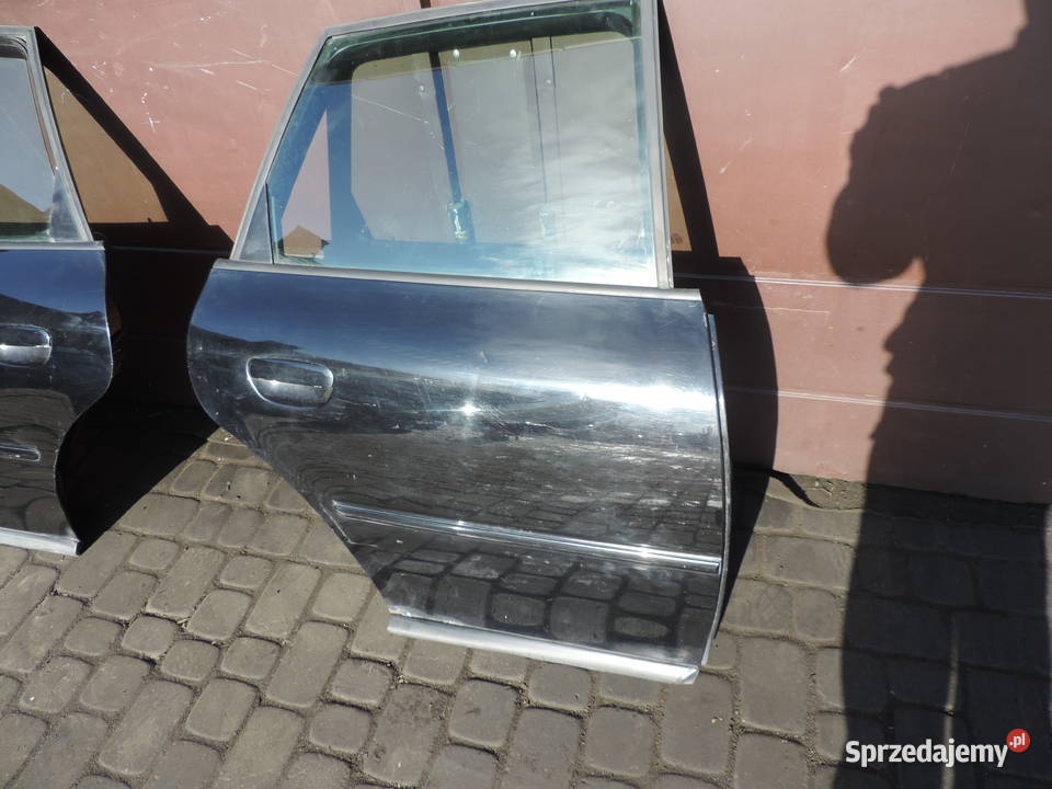 AUDI A3 8L 5D FL DRZWI PRAWY TYŁ LY9B Drzwi