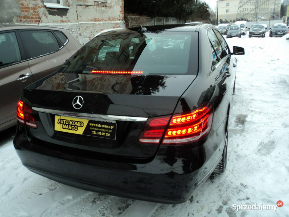 Mercedes E 350 sprzedam ładnego MERCEDESA E 30 elektrochrom. lusterka boczne lubelskie Lublin