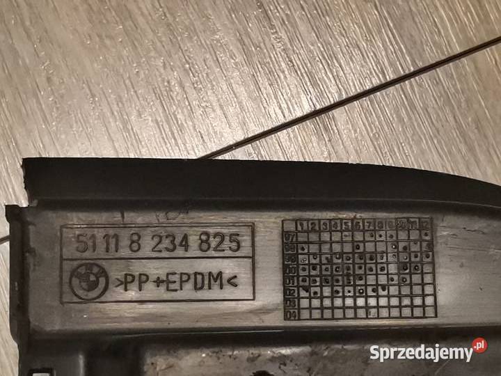 BMW E46 COUPE LEWA RAMKA OSŁONA HALOGENU wielkopolskie Międzychód sprzedam