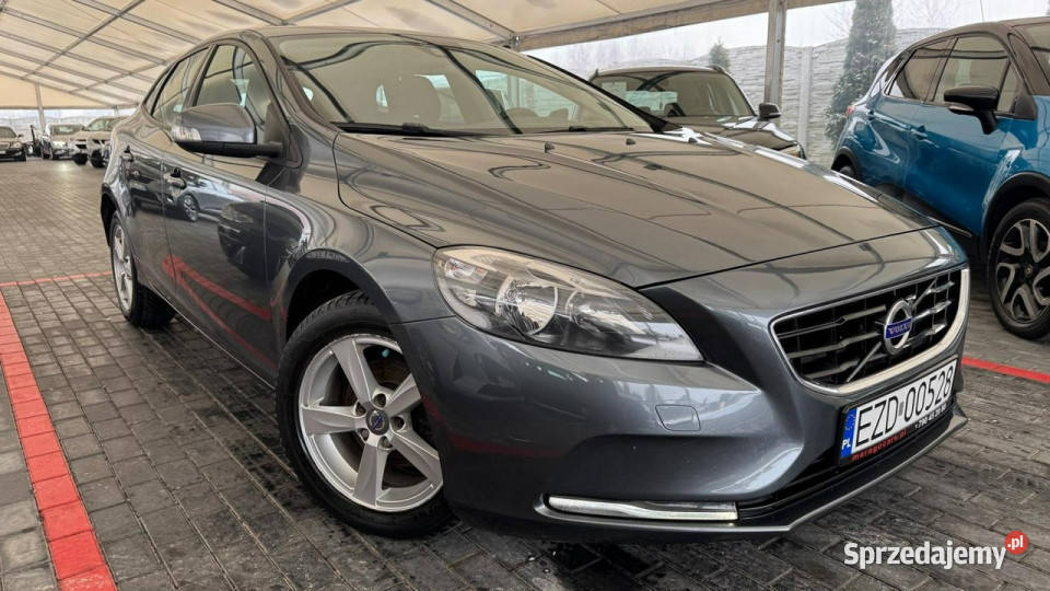 Volvo V40 II 2012 Rok produkcji 2013 V40 łódzkie Zduńska Wola