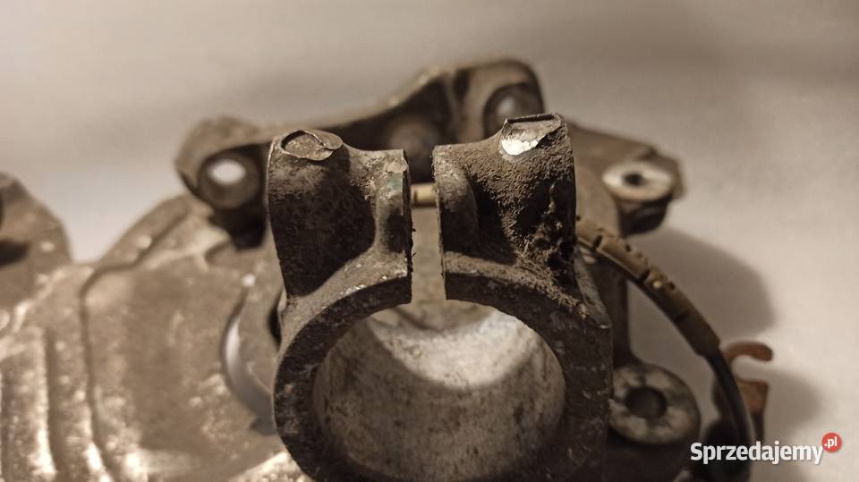 Zwrotnica przód lewa prawa Bmw e90 e91 e92 e93 podkarpackie Dębica