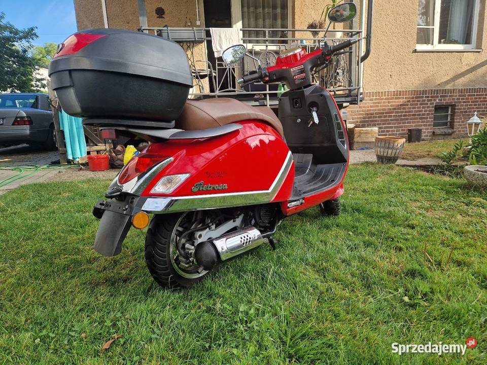 Skuter retro motowell Paczków