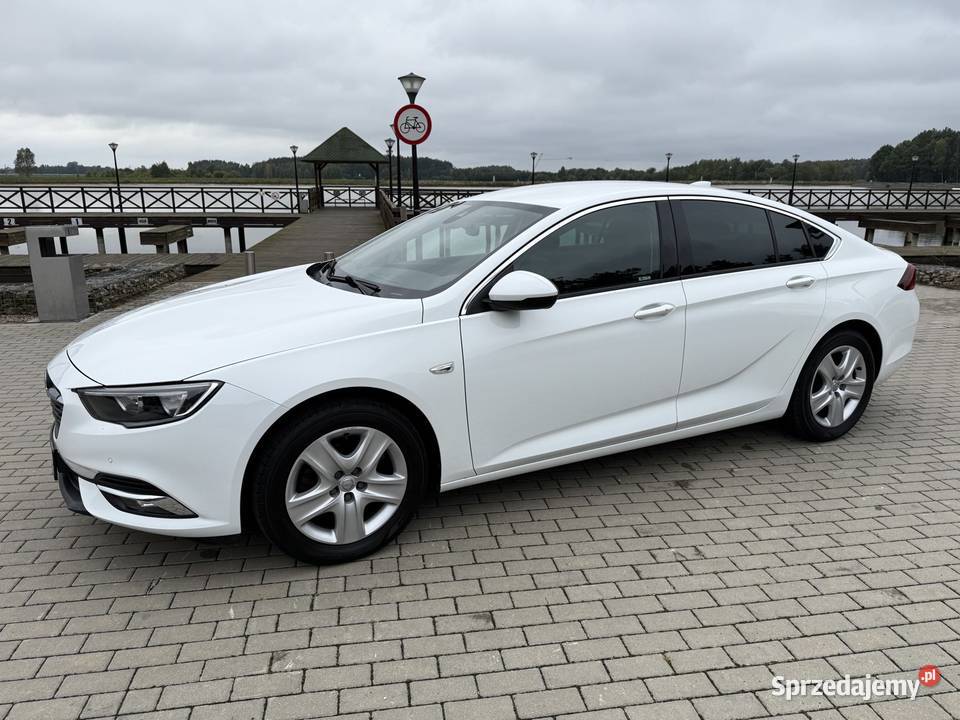 Opel Insignia Grand Sport 16 136Super