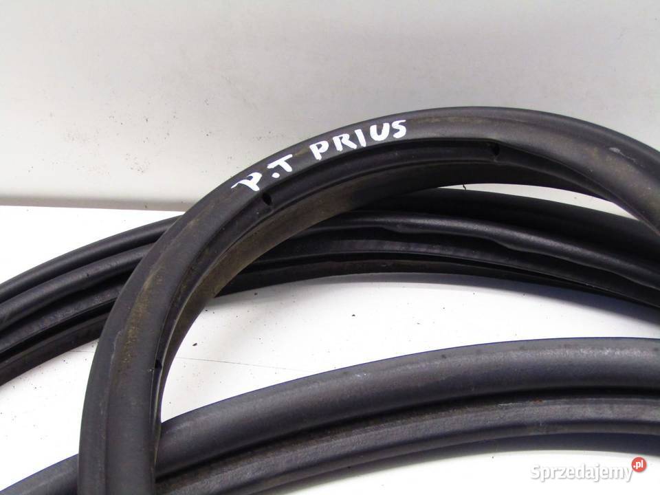 USZCZELKA KAROSERYJNA DRZWI PRAWY TYŁ TYLNA