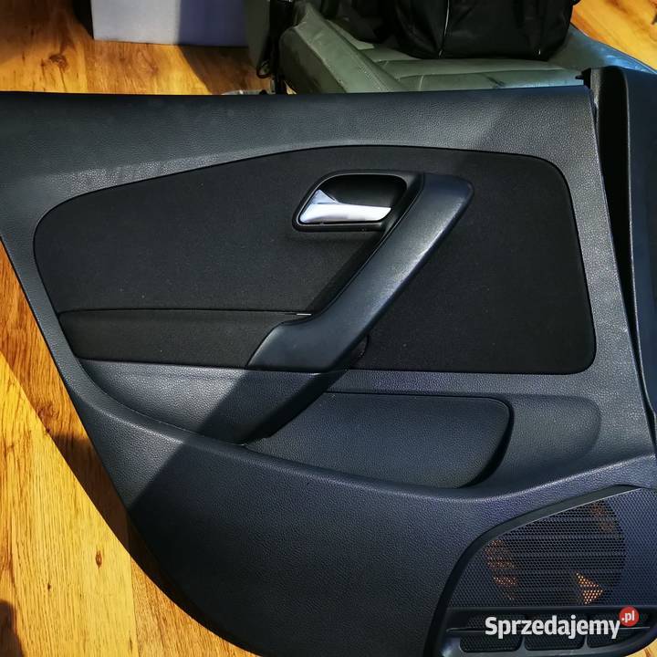 VW POLO 6r 14 tdi CUS 5 drzwi boczki tapicerka osobowe Tapicerki samochodowe Jaworzno