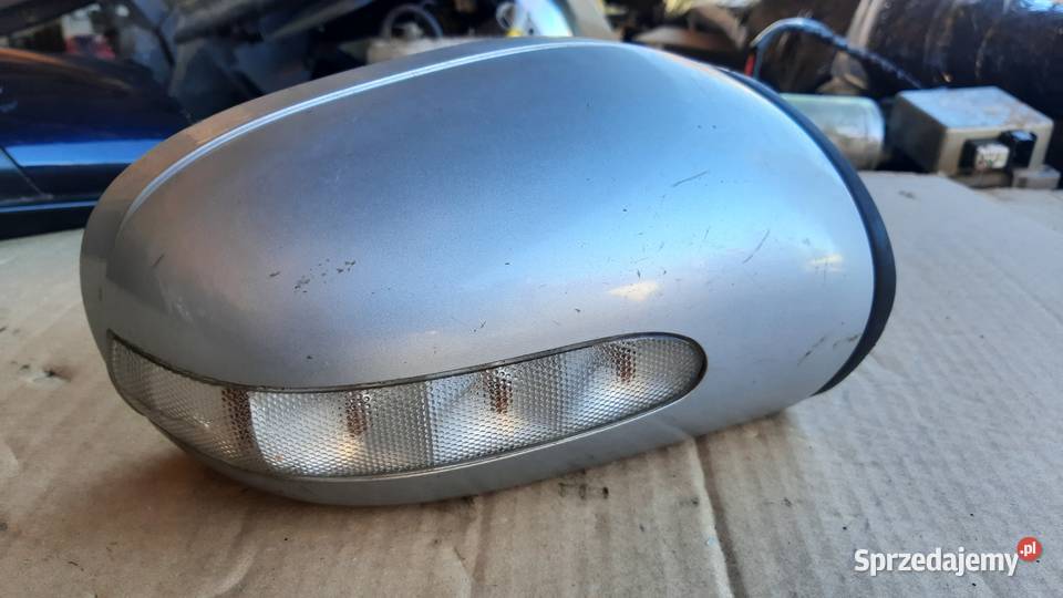 lusterko prawe Mercedes C w203 kombi sedan 8PIN osobowe Dębno