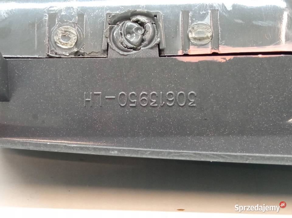 KRATKI NAWIEWU PRZEŁĄCZNIK AWARYJNYCH 30613847 Rok produkcji 2002