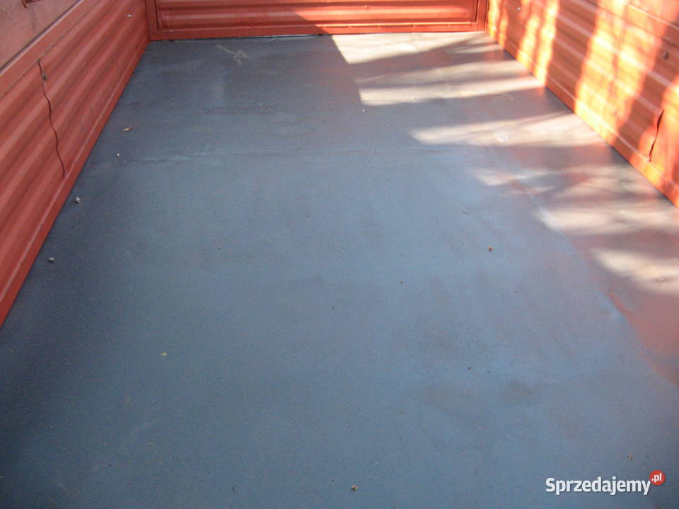 przyczepa d35 sztywna ładna podłoga i burty Ryki