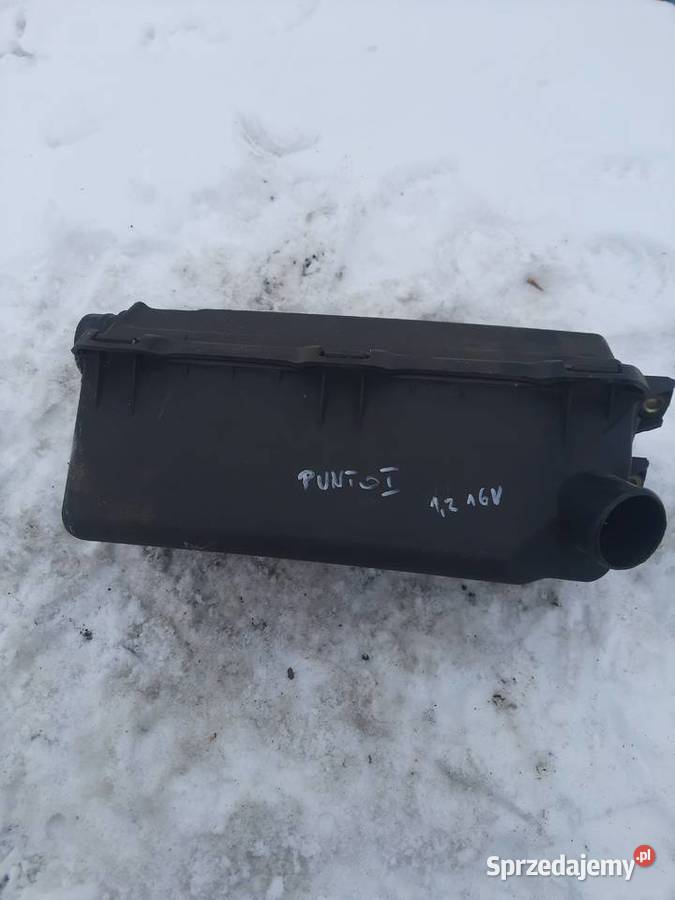 Fiat Punto 1 12 16V Sporting obudowa filtra osobowe Ksawerów sprzedam