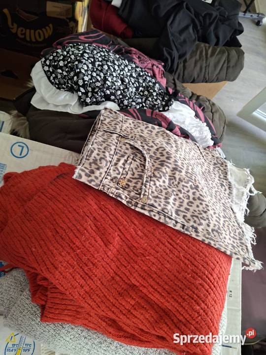 Odzież używana i nowa damska męska i dziecięca Pokrzywna